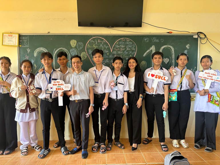 Trung tâm du học Sao Vàng Cửu Long tư vấn tuyển sinh tại các trường THPT trên địa bàn Sóc Trăng Trung tâm du học Sao Vàng Cửu Long tư vấn tuyển sinh tại các trường THPT trên địa bàn Sóc Trăng