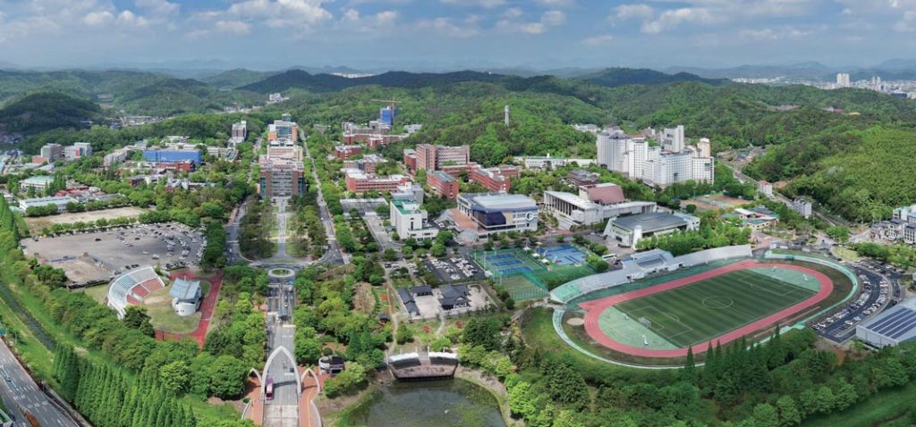 dai-hoc-quoc-gia-gyeongsang